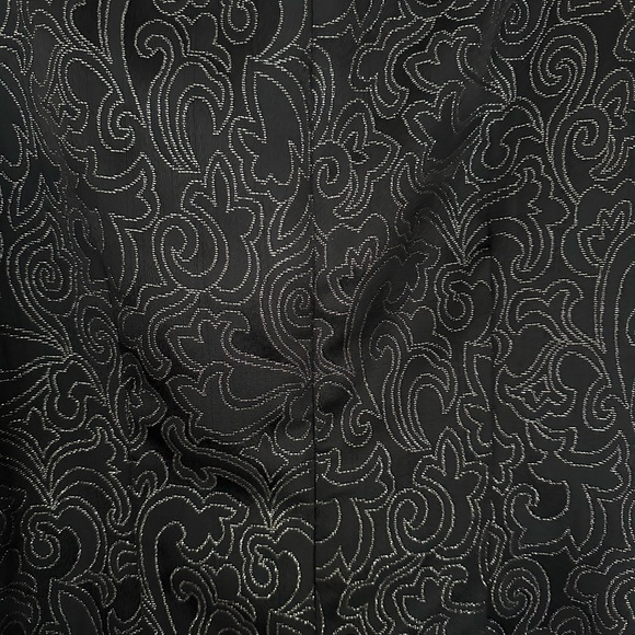 Beautiful black dress! - Picture 5 of 5